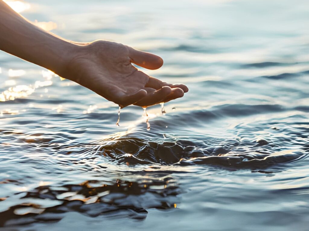 老子的「水逆生存術」 ――逆境不是問題，老子教你如何像水一樣無敵